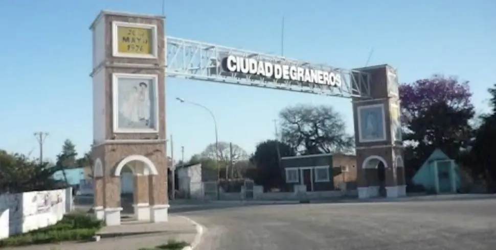 Policías y vecinos de Graneros se cruzaron en un violento episodio